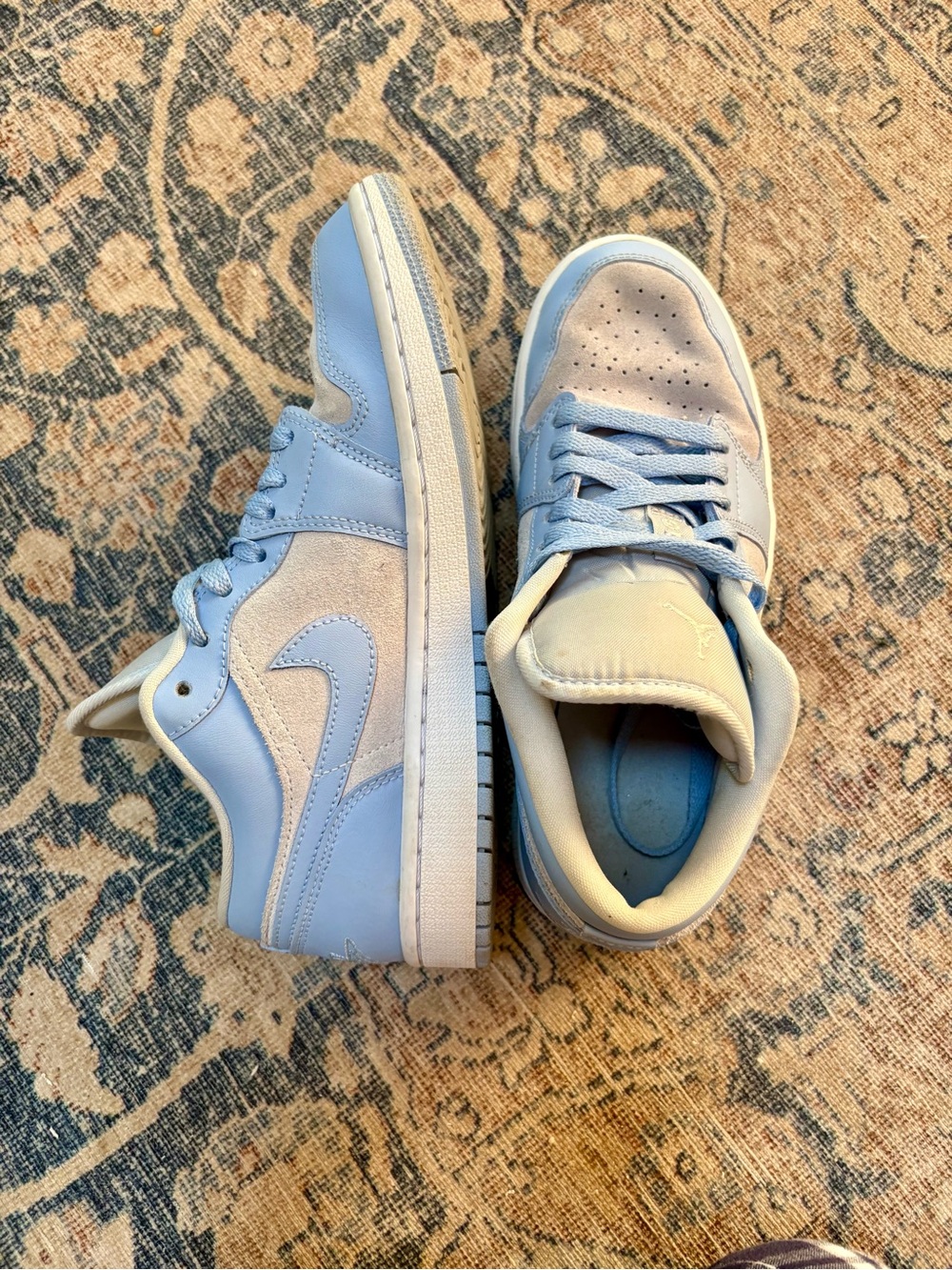 Jordan(WMNS) Air Jordan 1 Low 'Aluminum’